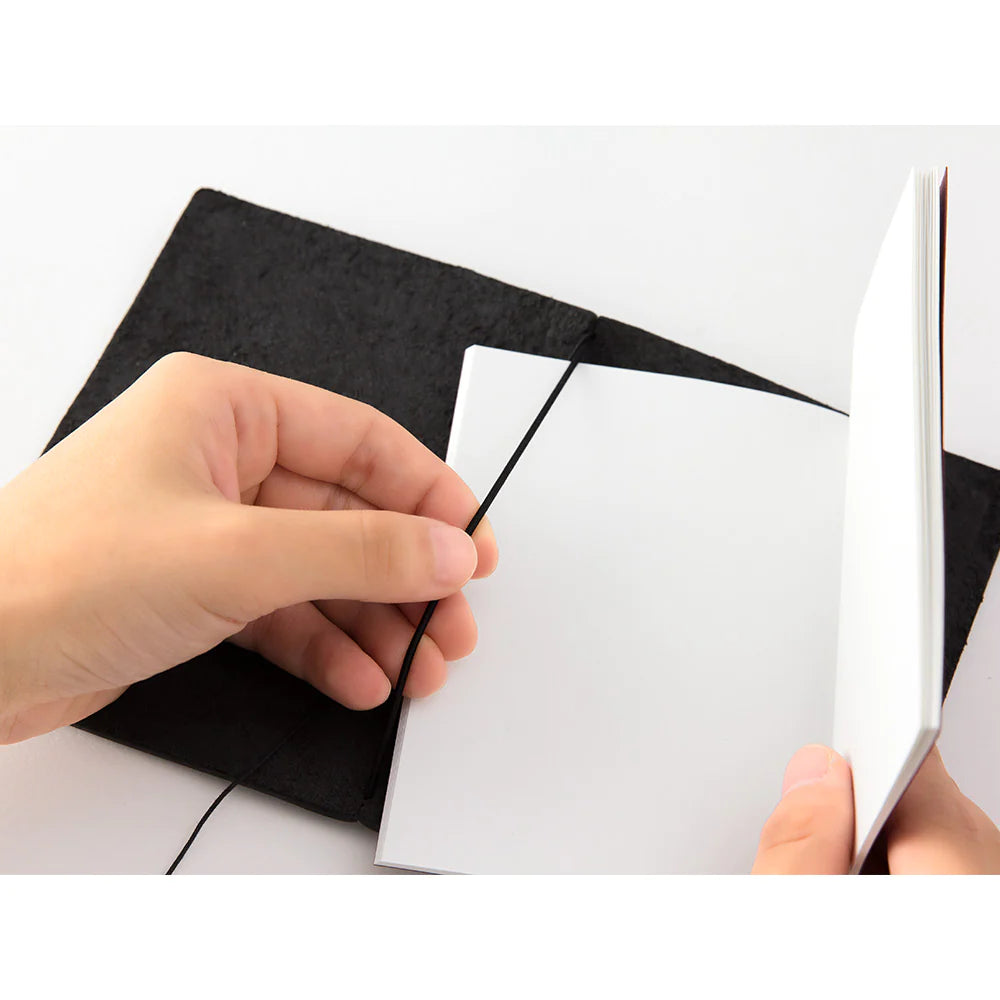Traveler's Journal Passport : Black
