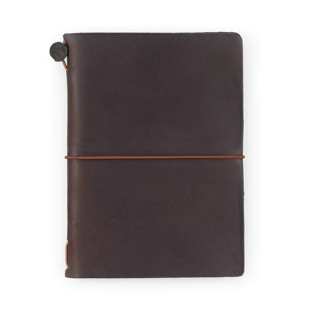 Traveler&#39;s Journal Passport : Brown