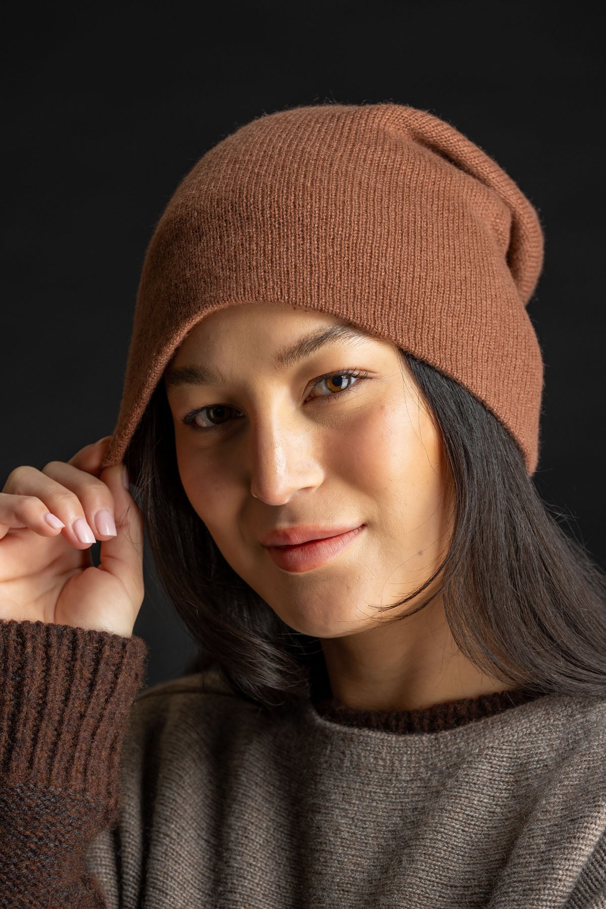 Cashmere Slouchy Beanie in original gift box 100% Cashmere Knitted Slouchy Beanie main image 3