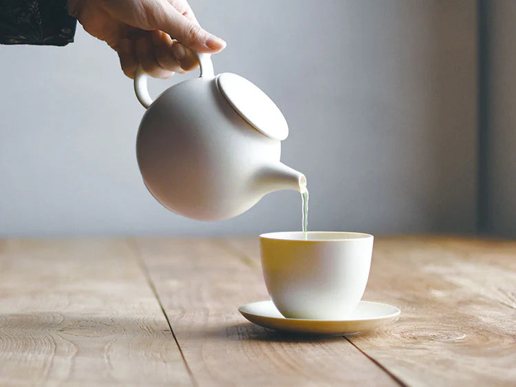 Pebble Tea Pot - White