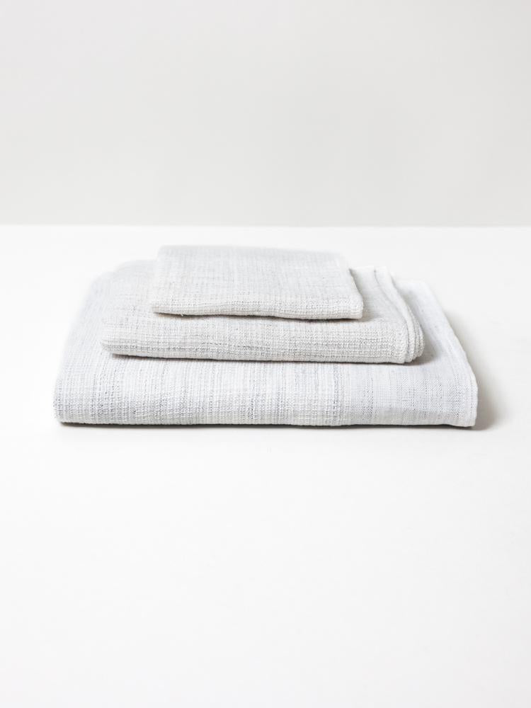 Moku linen towel on sale