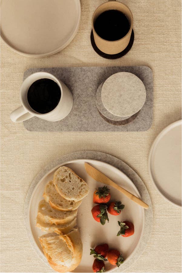 Bierfilzl Merino Wool Felt Round Coaster 4 Pack Noir