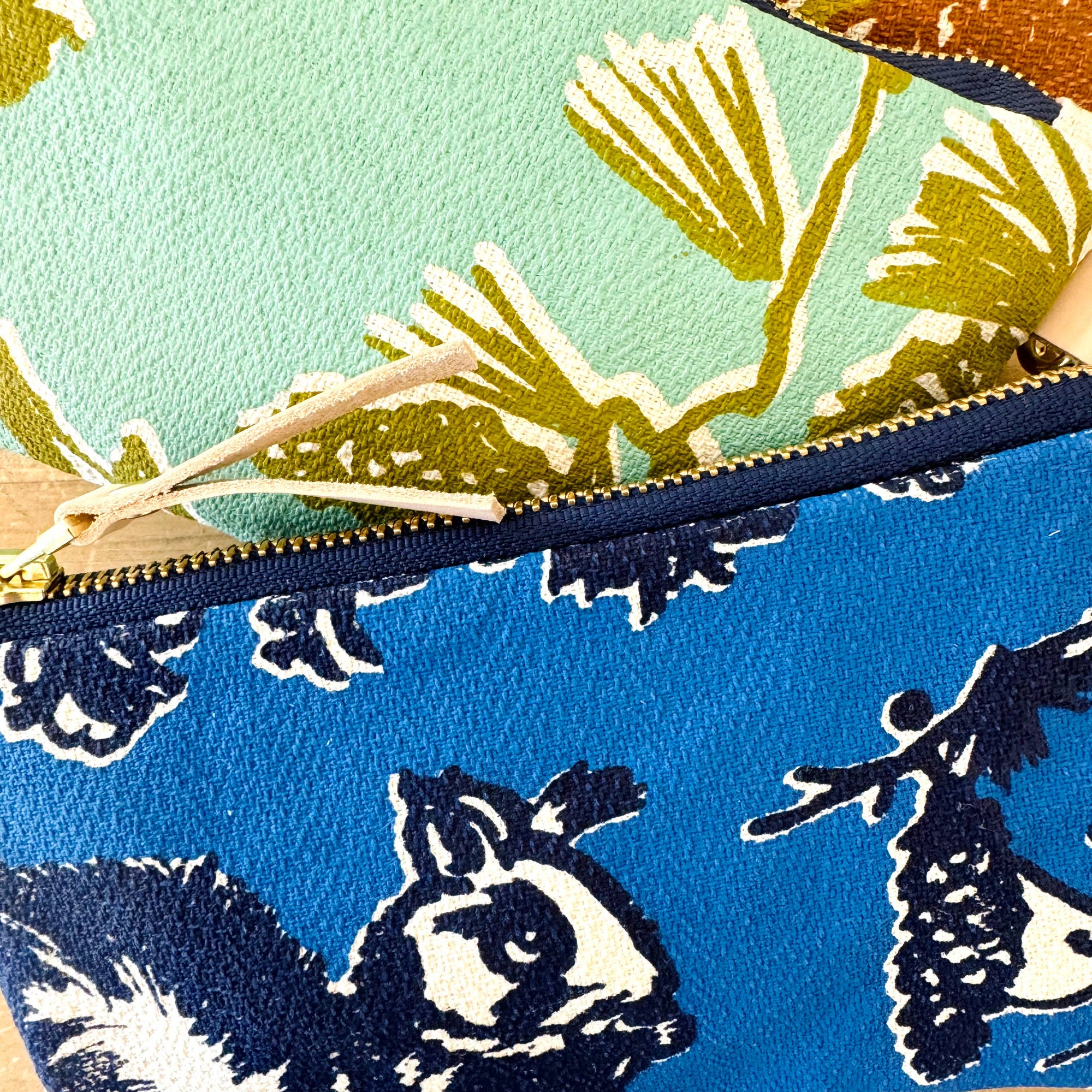 Wristlet: Pine Cone