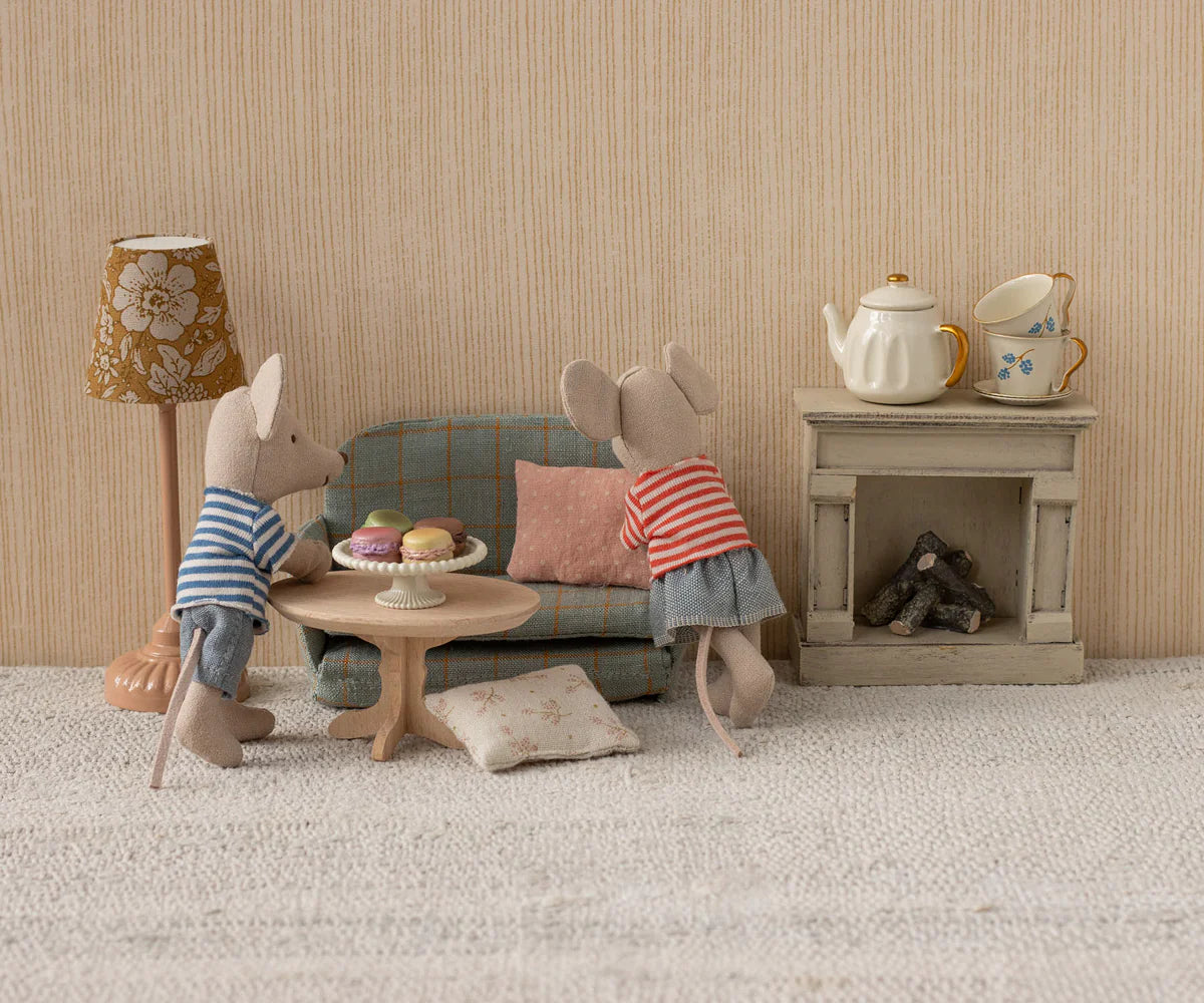 Oval Coffee Table, Mouse - Nature