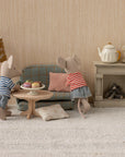 Oval Coffee Table, Mouse - Nature