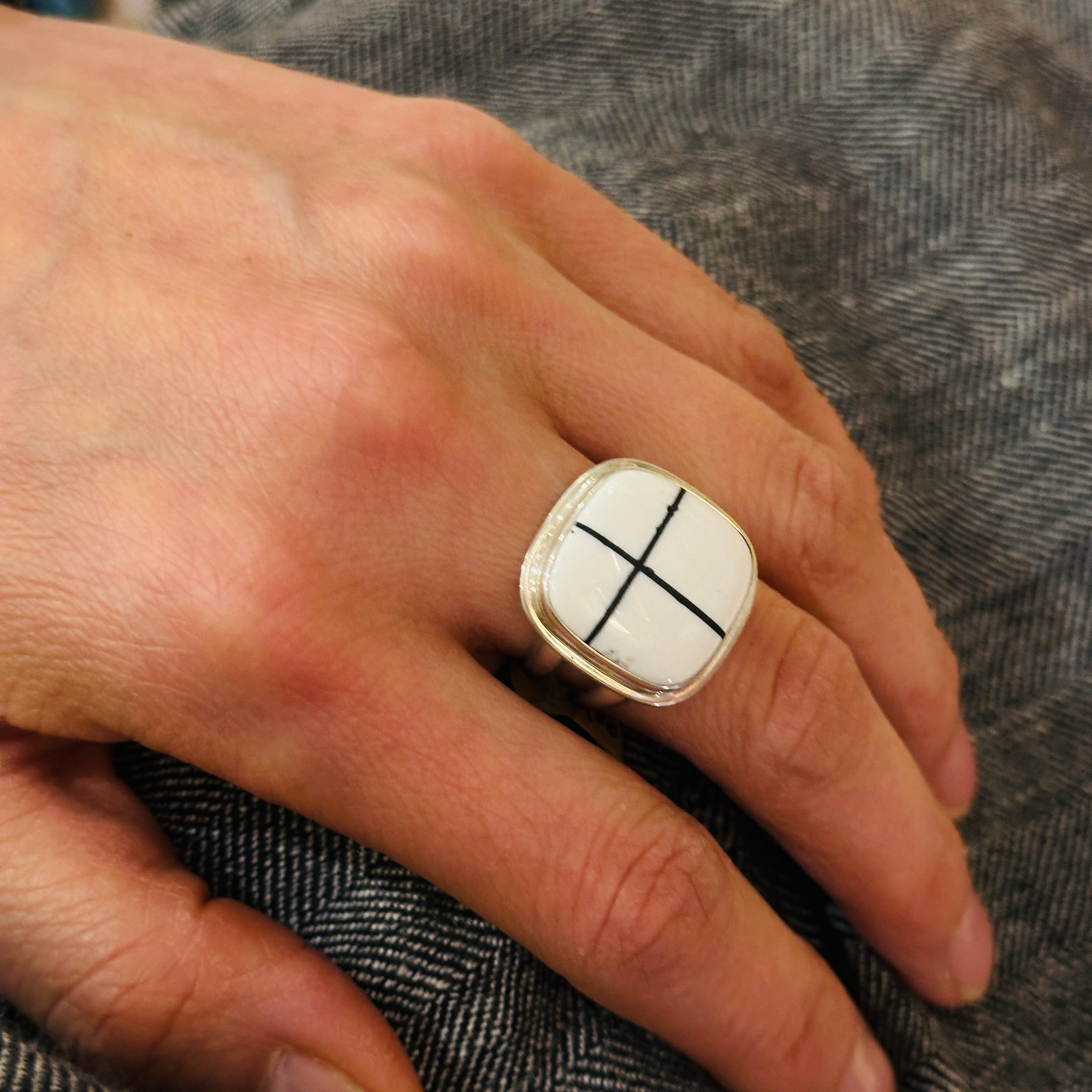 White Buffalo SS Ring - Square