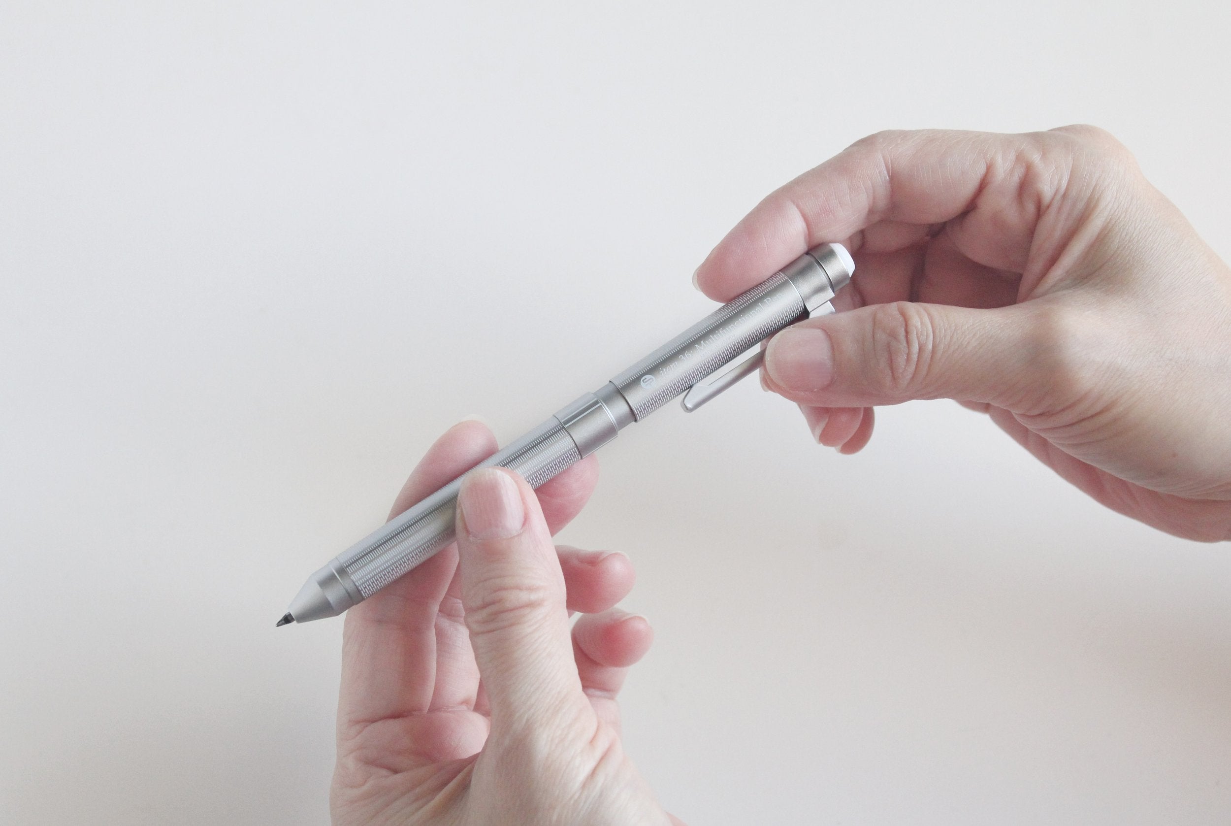 CDT Multifunctional Pen