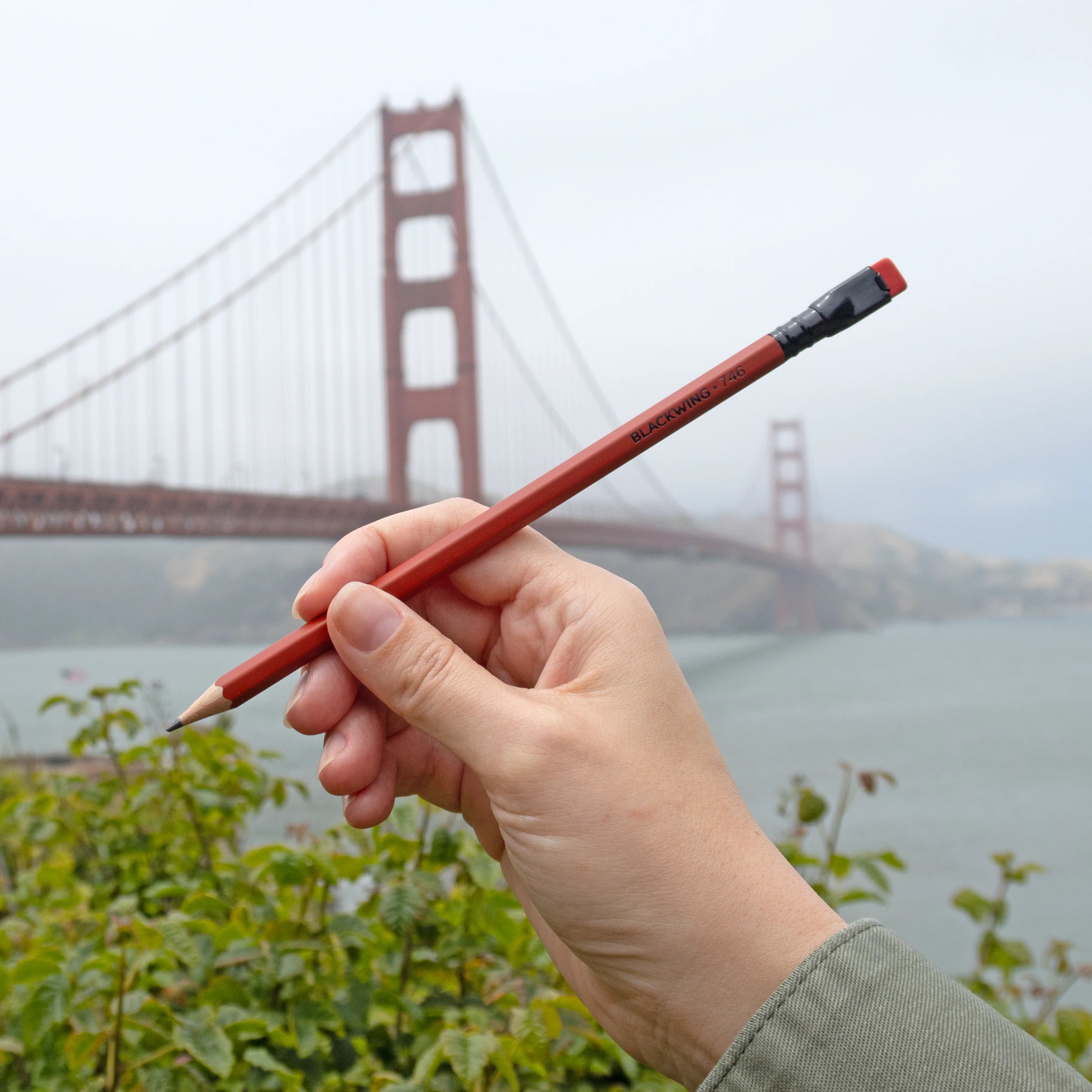 Blackwing Special Vol. 746 Golden Gate Bridge: Set of 12