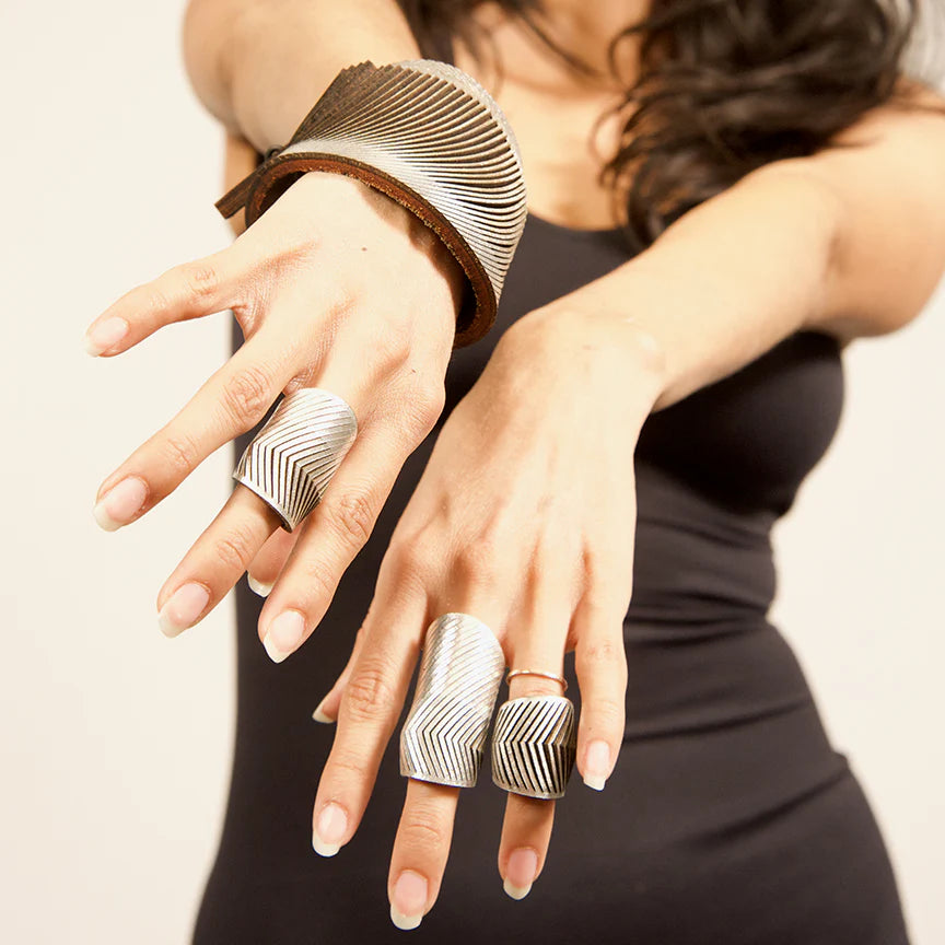 El Malpais Ring - Medium