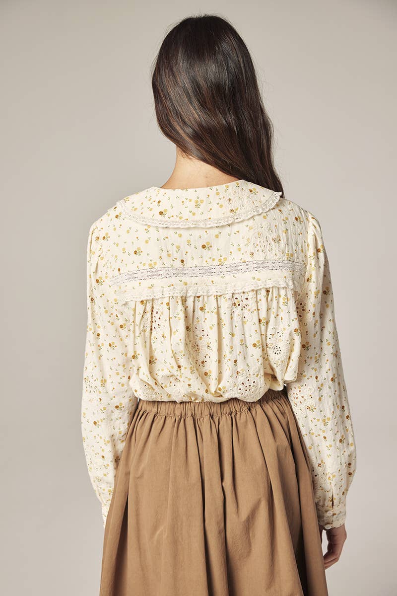 Romantic Peter Pan Collar Shirt
