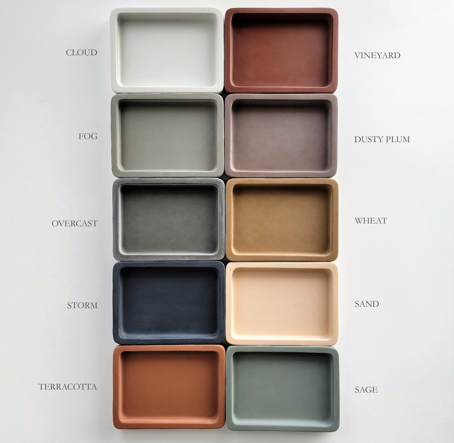 Small Concrete Tray - Thumbnail 3