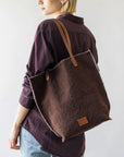 Hana Canvas Tote - Currant Brown