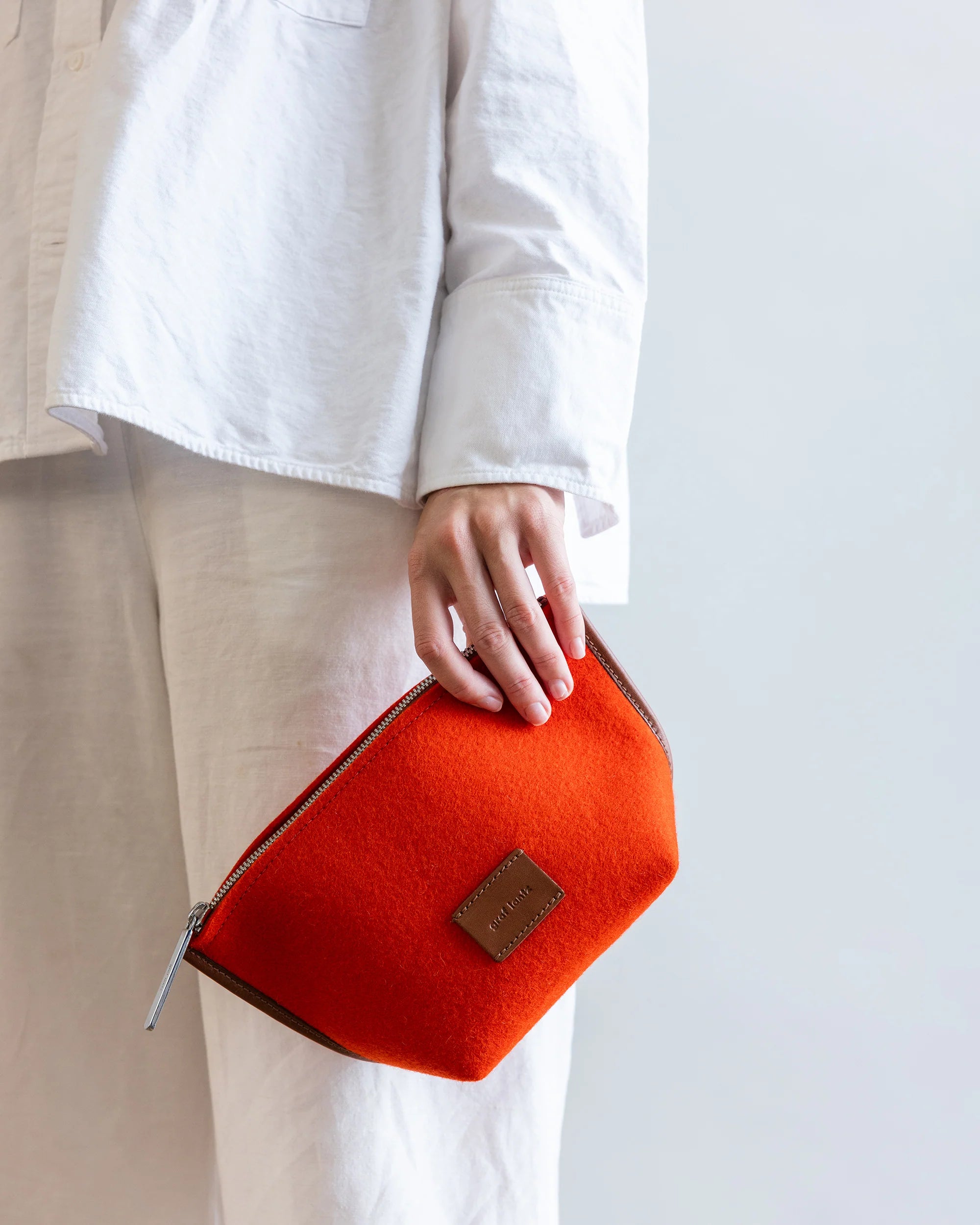 Hanna Pouch - Orange