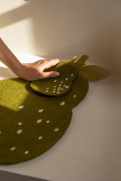 Felted Pear Mat - Thumbnail 3