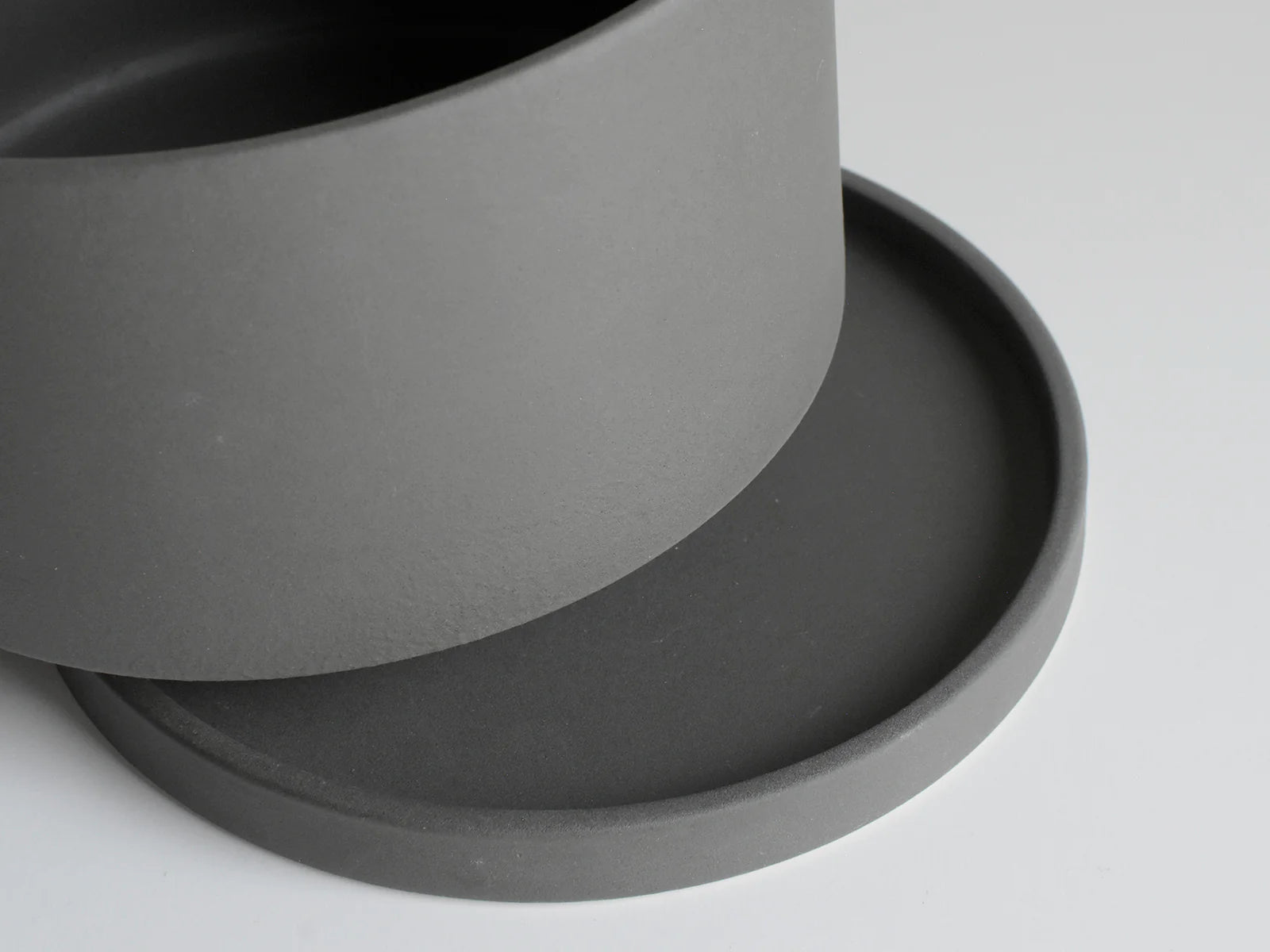 Kinto Plant Pot - Dark Gray